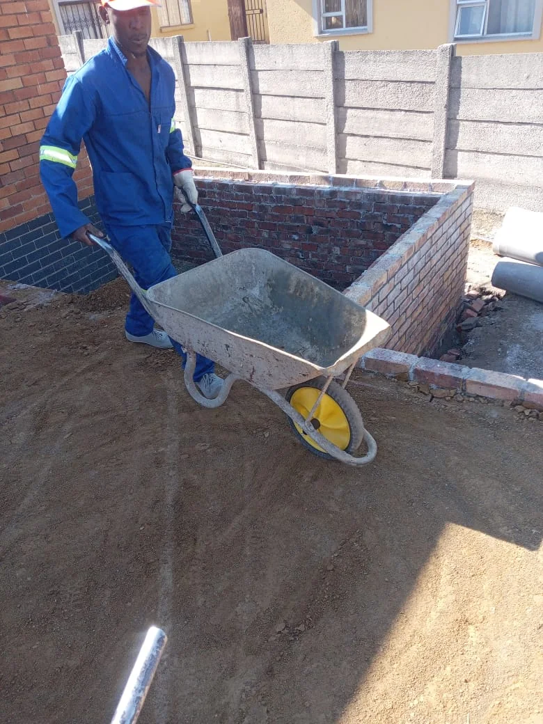 Building construction project photo 3